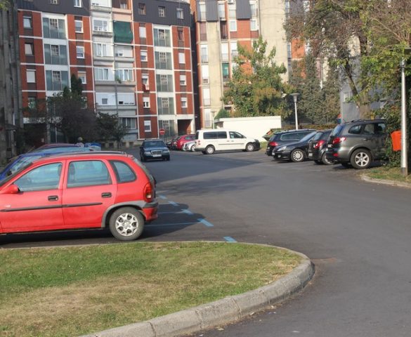 Uvedena naplata parkiranja u sjevernom dijelu naselja Urije i Ulici Vladimira Nazora / foto