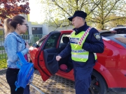 e7f83885-965d-4be0-823d-7d54d9557c3b