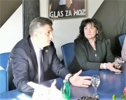 57340930_665914763867390_2396794224516268032_n