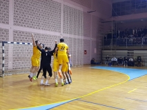 b2ebcaf1-806d-408c-b54b-eec5a0be7cad b2ebcaf1-806d-408c-b54b-eec5a0be7cad