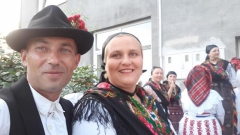 67529792_898650690468749_8976791869832822784_n