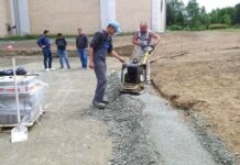 Cernik: Obnavlja se parkiralište kod župne crkve