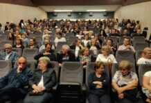 Uz pridržavanje epidemioloških mjera održana predstava “Gola u kavezu”