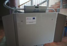 IOŠ NG: Postavljena kosa stubišna platforma za osobe s invaliditetom