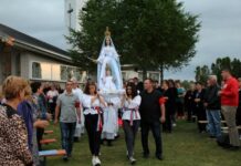 Tradicija se nastavila: Svečano je sinoć bilo na Gospinom polju iznad Bilog Briga