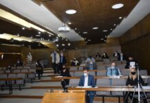 Aktualni sat današnje sjednice Gradskog vijeća: O propisanim epidemiološkim mjerama, kreditima, projektima…