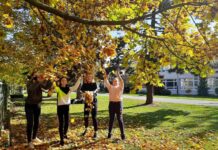 Lovrakovci zabilježili djelić jeseni u školskom dvorištu