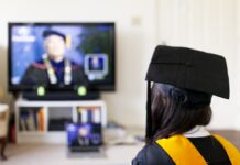 Danas prosvjed nastavnika! Traže da im država zbog online nastave plati i troškove interneta