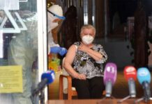 78-godišnja Ruža Križ prva se cijepila protiv virusa COVID 19 u Brodsko posavskoj županiji
