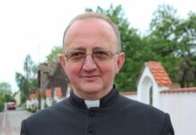 Novogradiščani imaju nove župnike vlč. Marija Sanića i Marija Matijevića