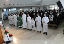 Vjernici župe Kraljice svete Krunice oprostili se od župnika Ivana Štivičića