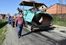 Uređenje i asfaltiranje ceste u Rešetarima