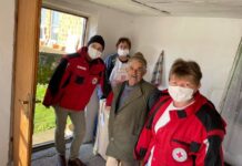 Crveni križ Nova Gradiška: Podjela krumpira i peći socijalno ugroženim osobama
