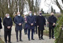 Uz Dan županije položeni vijenci u znak sjećanja na branitelje