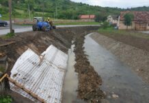 Nastavlja se uređenje Franjevačkog trga u Cerniku