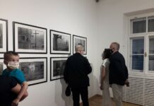 „Sadržaji gradskih praznina”: Otvorena izložba fotografija Novogradiščanina Antuna Maračića