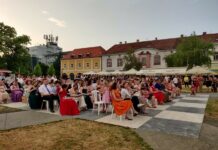 Gimnazija Nova Gradiška: Maturanti, zbogom i sretno dalje