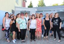 „Žena zaželi, žena radi 2”: 25 žena steklo kvalifikacije za gerontodomaćicu i pomoćnu kuharicu