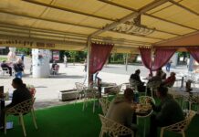 Stožer održao konferenciju za medije: Planiramo otvoriti zatvorene dijelove kafića od rujna