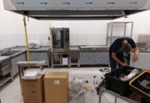 Radovi na opremanju kuhinje u Društvenom domu u Rešetarima