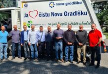 Tvrtki „Odlagalište” isporučeno i drugo komunalno vozilo