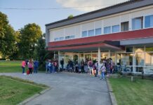 Započela nova školska godina, školsko zvono zazvonilo u OŠ “Matija Gubec” Cernik