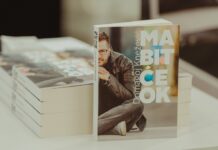 Mjesec hrvatske knjige: Gostovanje i predstavljanje knjige Domagoja Kneževića