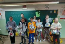 GDCK Nova Gradiška: Uručeni paketići djeci iz udruge za autizam Sunce