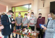 Volonteri Elektrotehničke i ekonomske škole za „Sretne ciglice”