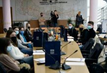 Brodsko posavska županija: Potpisani ugovori o stipendiranju novih 11 studenata medicine