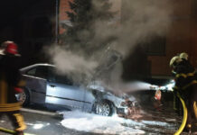 U Cerniku se zapalio automobil