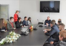 U Rešetarima potpisani ugovori o dodjeli učeničkih i studentskih stipendija