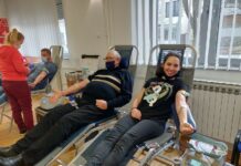 Kapa do poda: Ovi ljudi su, darujući svojih pet minuta, spasili nečiji život