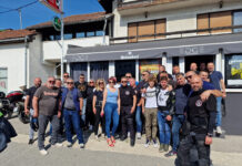 Obitelj i prijatelji ispratili novogradiške bikere Maria i Ivana na avanturu u Afriku