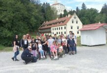 Zanimljivo i korisno: Korisnici programa Udruge slijepih posjetili Trakošćan i Varaždin