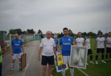 Oproštaj poznatog novogradiškog nogometaša Bojana Bokana od velikog nogometa