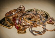 Kako do novca uz pomoć zlata?