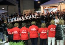 Održani 20. drežnički susreti „Kolo na medanu“ / foto