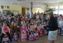 Danas počinje nova školska godina, učenici sretno!