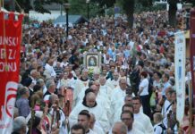 Mnoštvo vjernika proslavilo u Pleternici blagdan Gospe od Suza