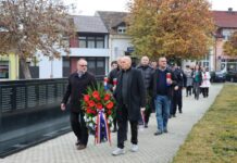Novogradiščani se poklonili žrtvama Vukovara i Škabrnje