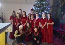 Prekrasno glazbeno putovanje: Članice Ansambla flauta održale Božićni koncert u Rešetarima