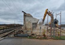 Srušena zgrada stajališta u Zapolju – u planu rekonstrukcija