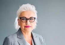 Mirela Relković: Doba recenzija