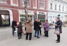 Forum žena SDP-a: Cvijeće za sugrađanke, ali i borba za bolji položaj žena u društvu