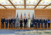 Predsjednik Milanović primio dobitnike godišnjih nagrada Hrvatskog udruženja menadžera i poduzetnika CROMA