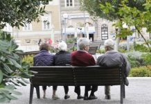 Podaci HZMO-a pokazali: Sve je više umirovljenika koji rade