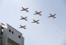 Akrobatska skupina HRZ “Krila Oluje” preletjela preko Nove Gradiške