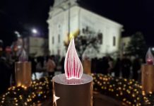 Upaljena prva adventska svijeća