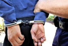 Nova Gradiška: Otac i sin policajca srušili na pod i otrgnuli mu natpis ‘policija’ s jakne